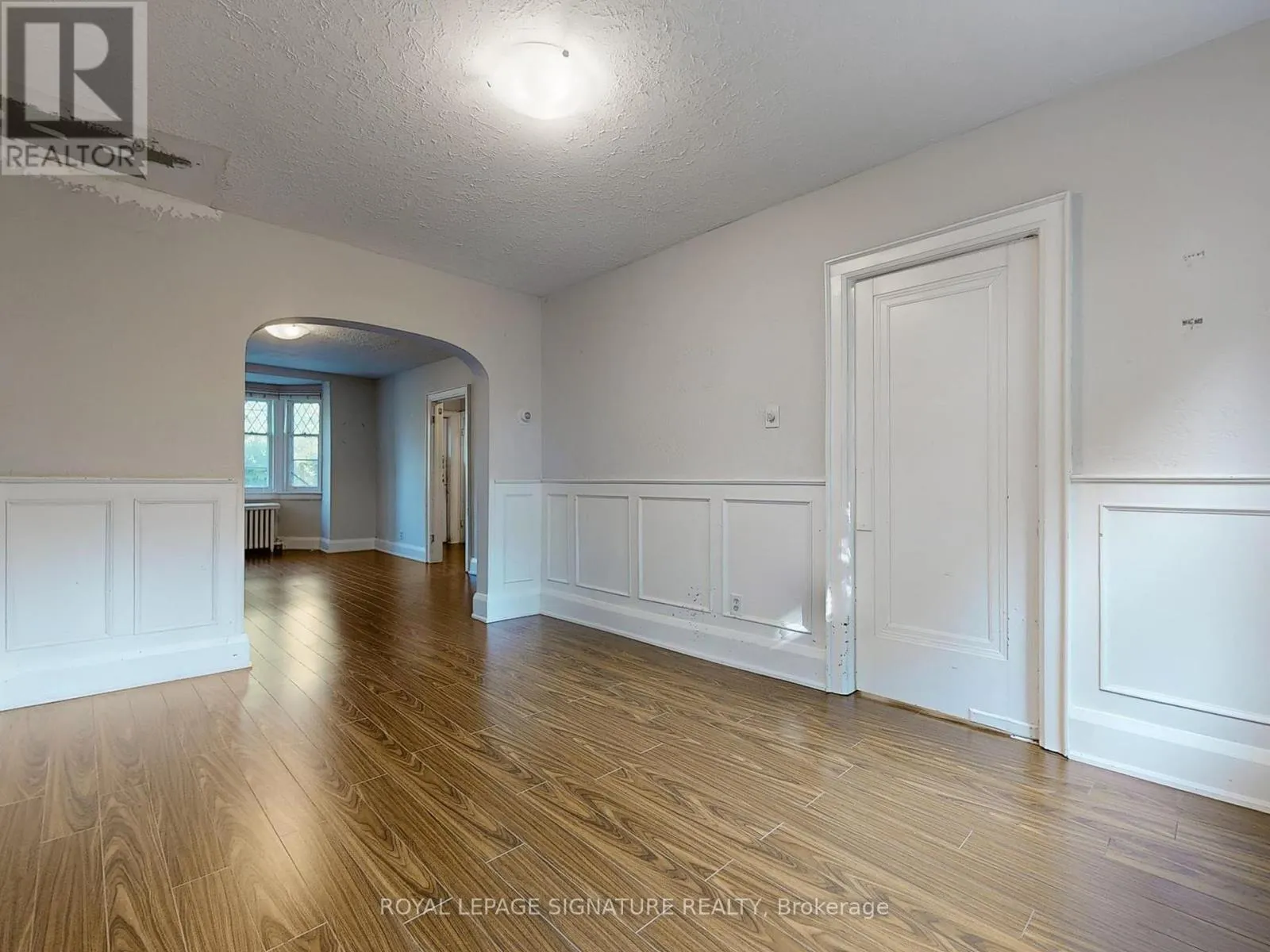 68 CASTLEWOOD ROAD