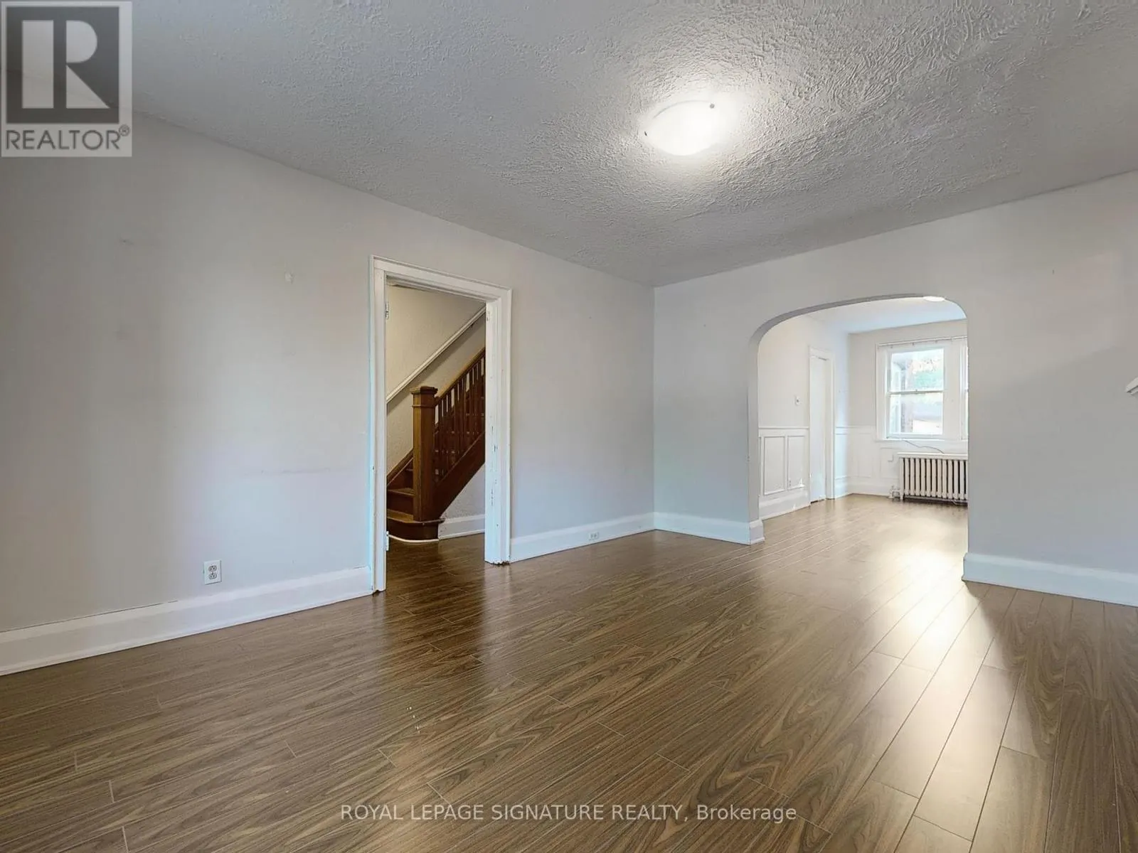 68 CASTLEWOOD ROAD