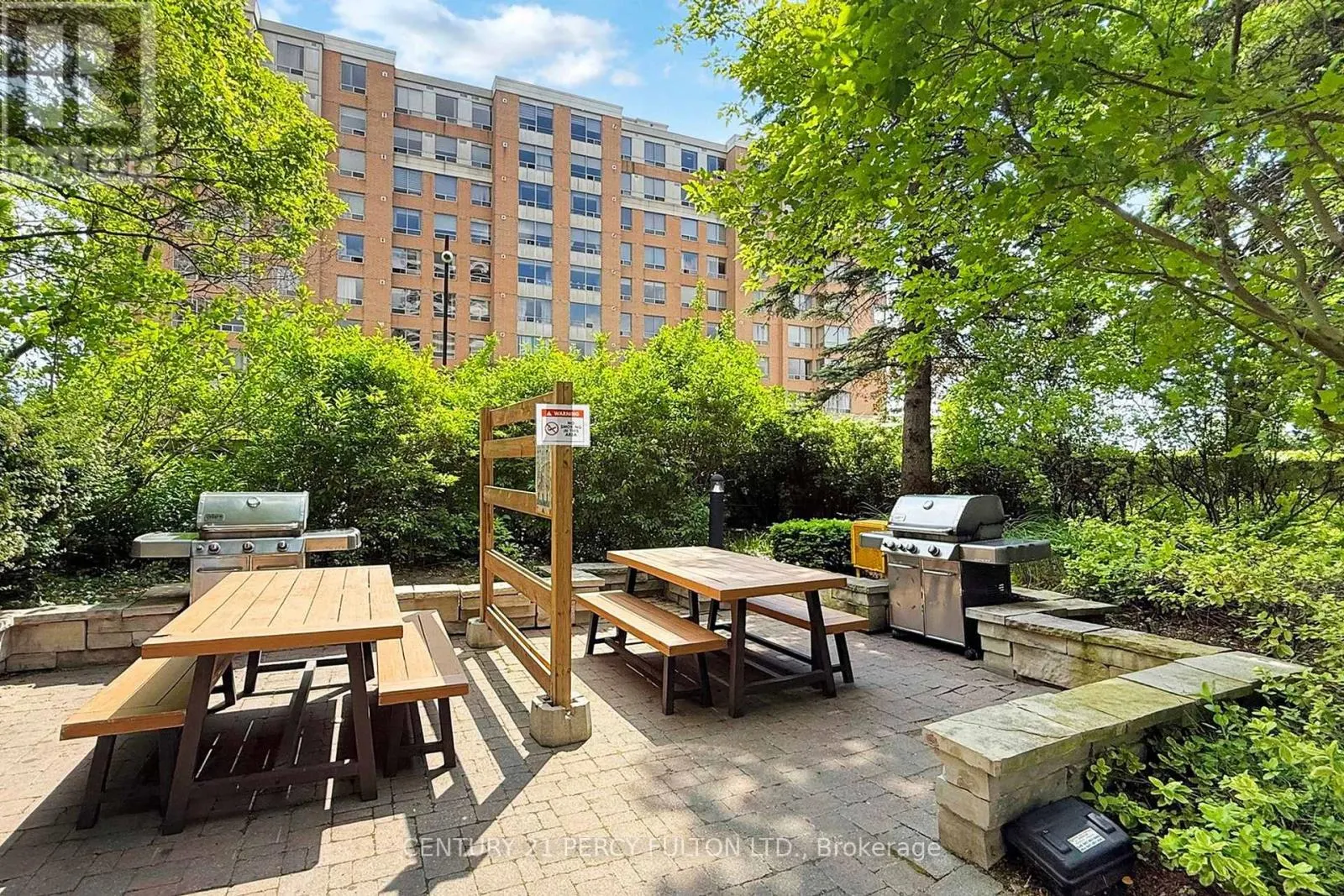 1008 - 5 NORTHTOWN WAY