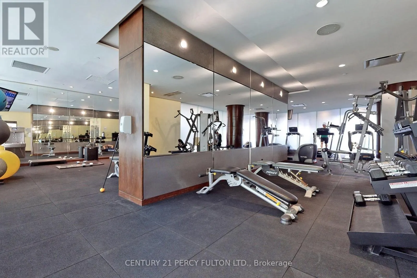 1008 - 5 NORTHTOWN WAY