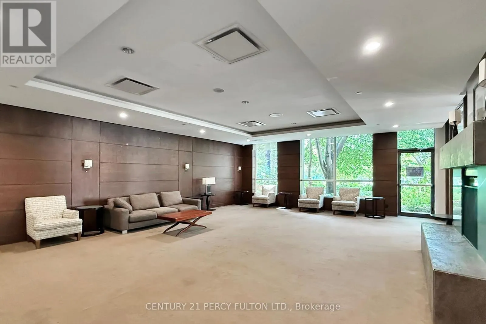 1008 - 5 NORTHTOWN WAY