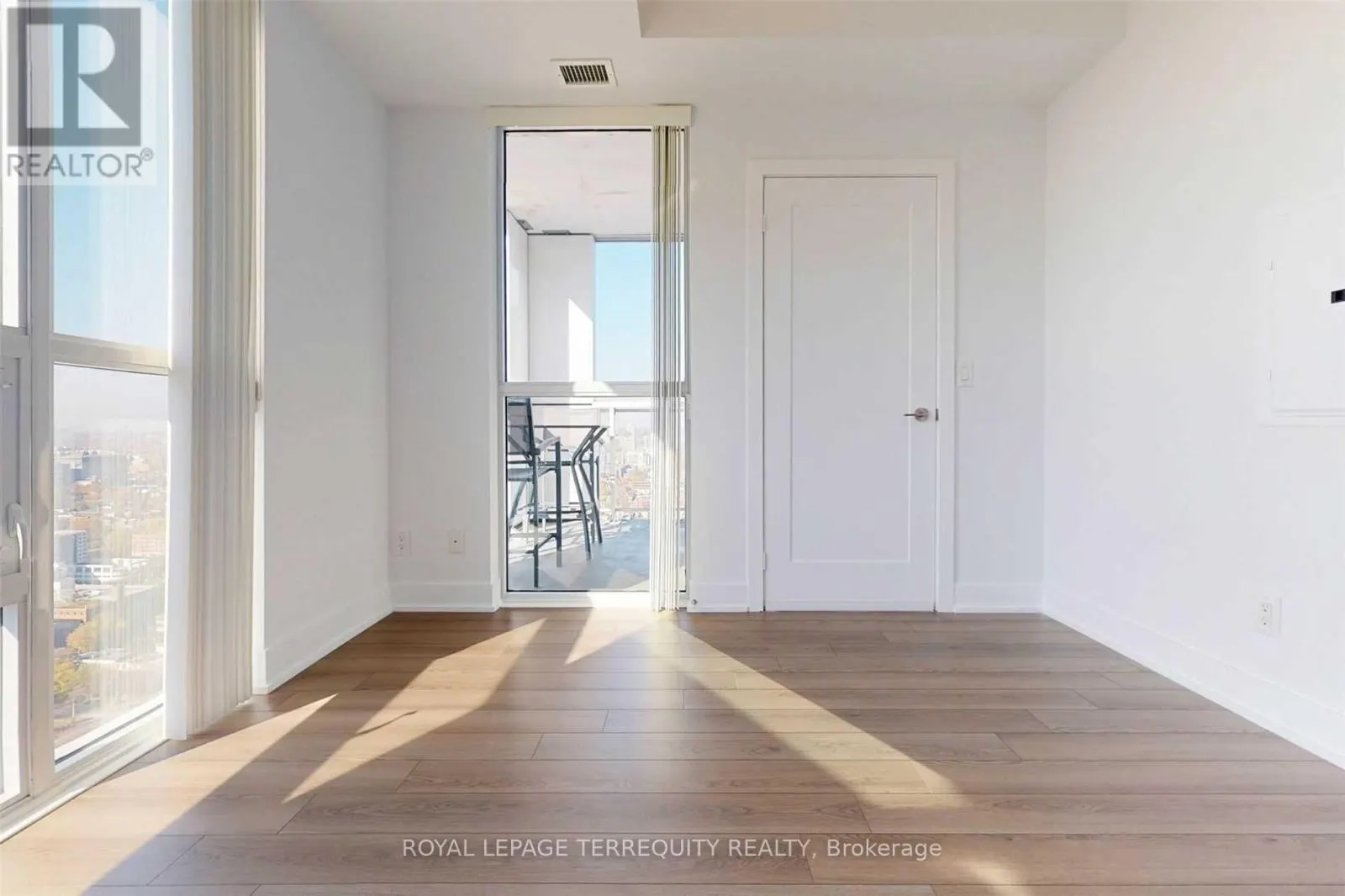 3609 - 318 RICHMOND STREET W