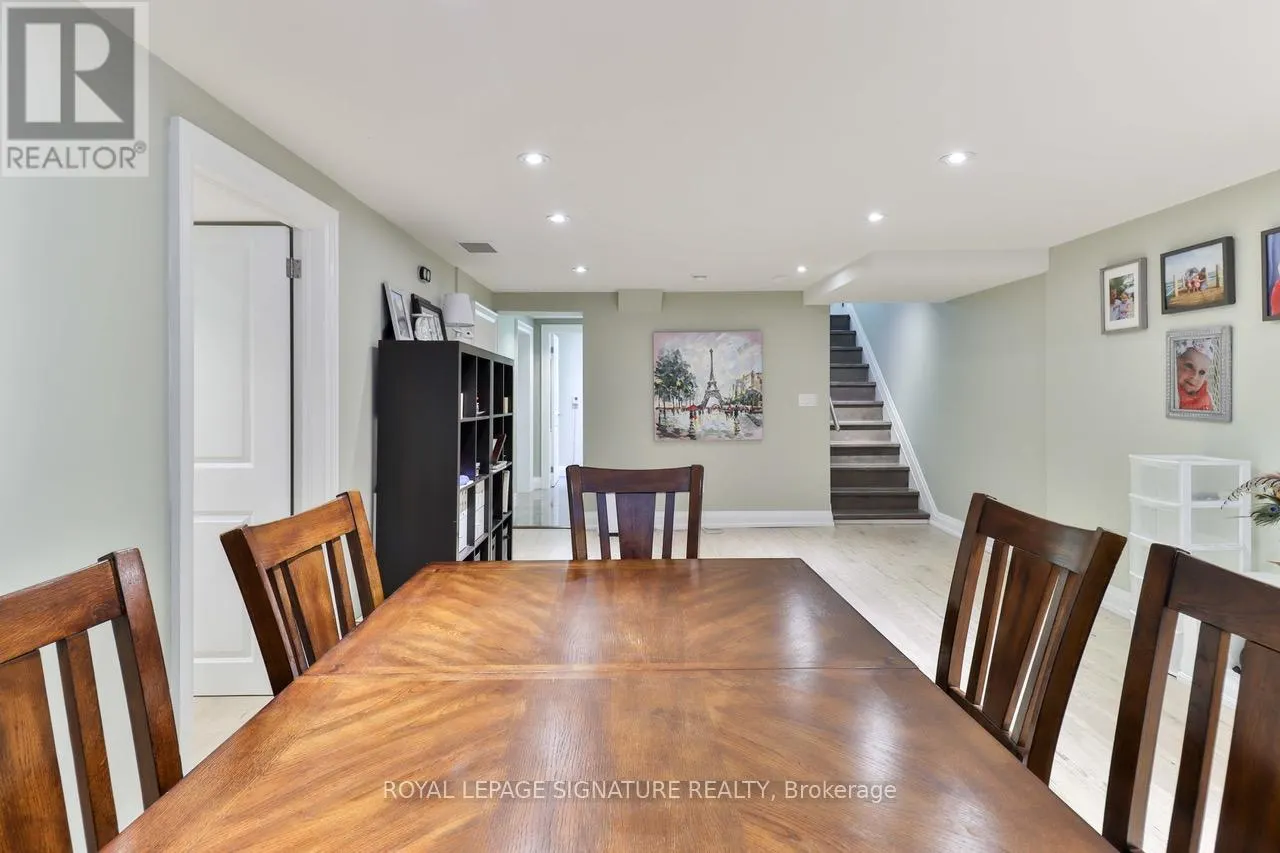76 BERKINSHAW CRESCENT