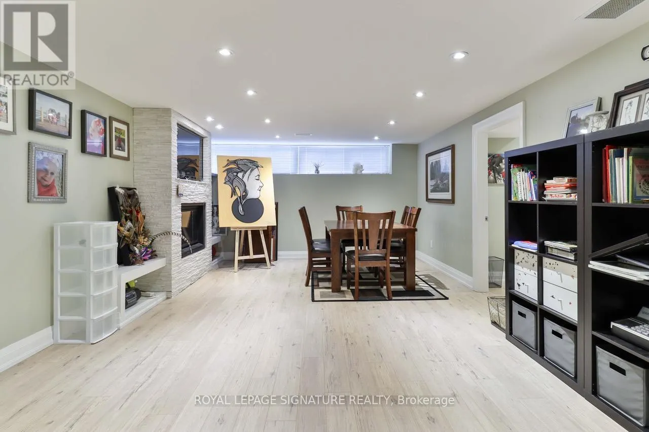 76 BERKINSHAW CRESCENT