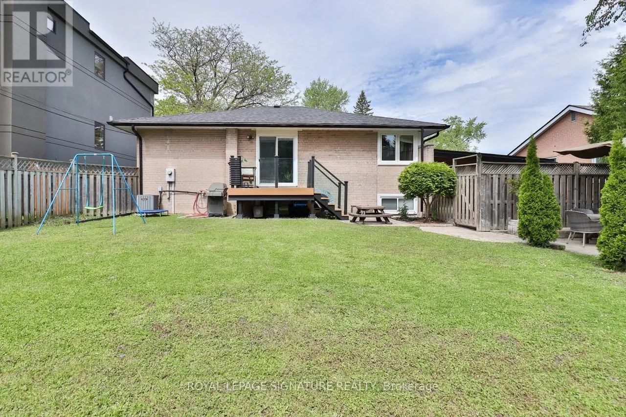 76 BERKINSHAW CRESCENT