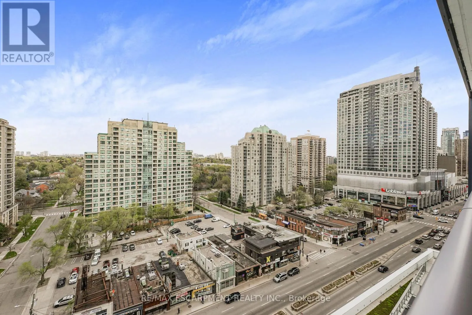 1006 - 5180 YONGE STREET