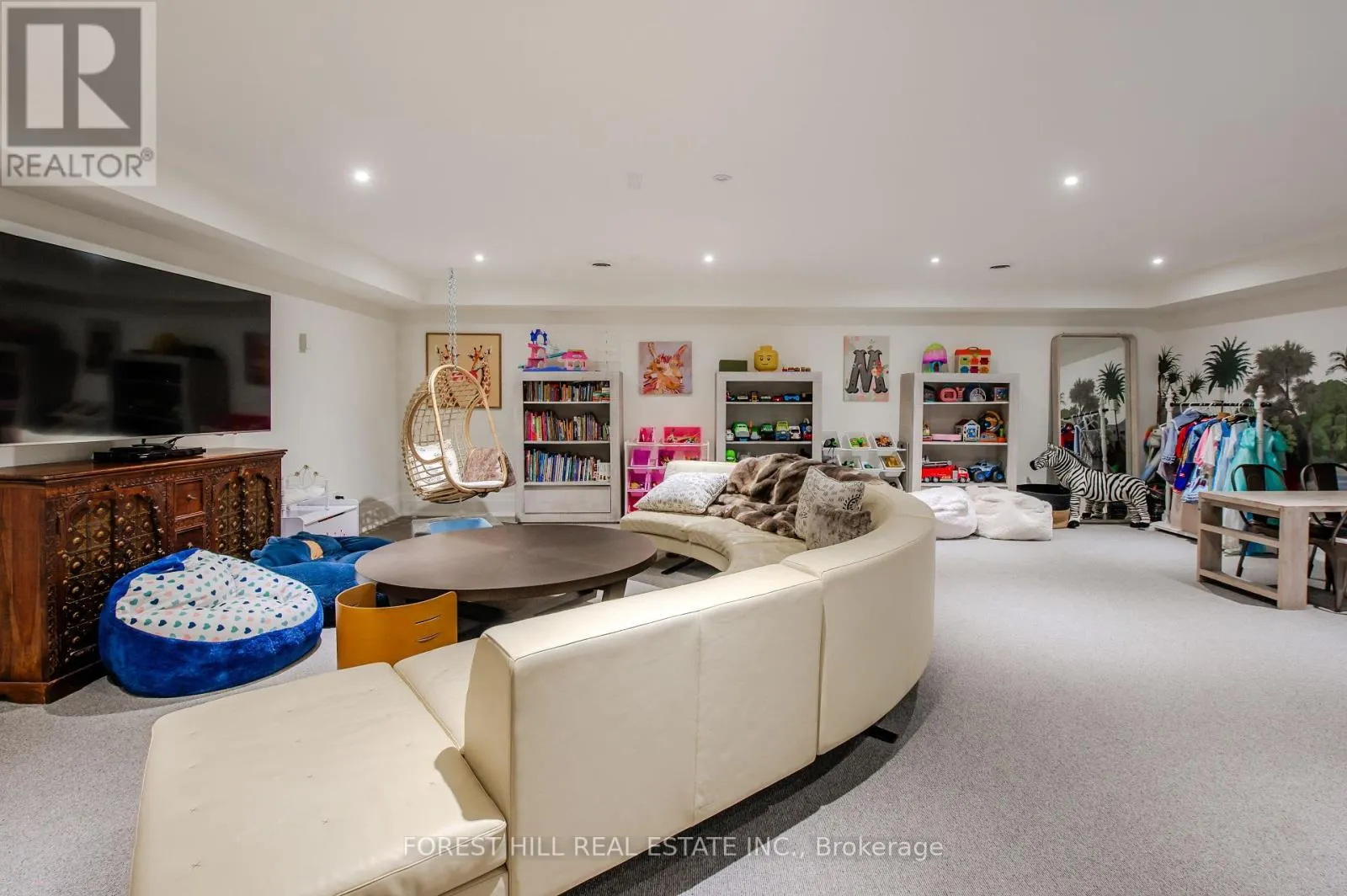 176 BALMORAL AVENUE