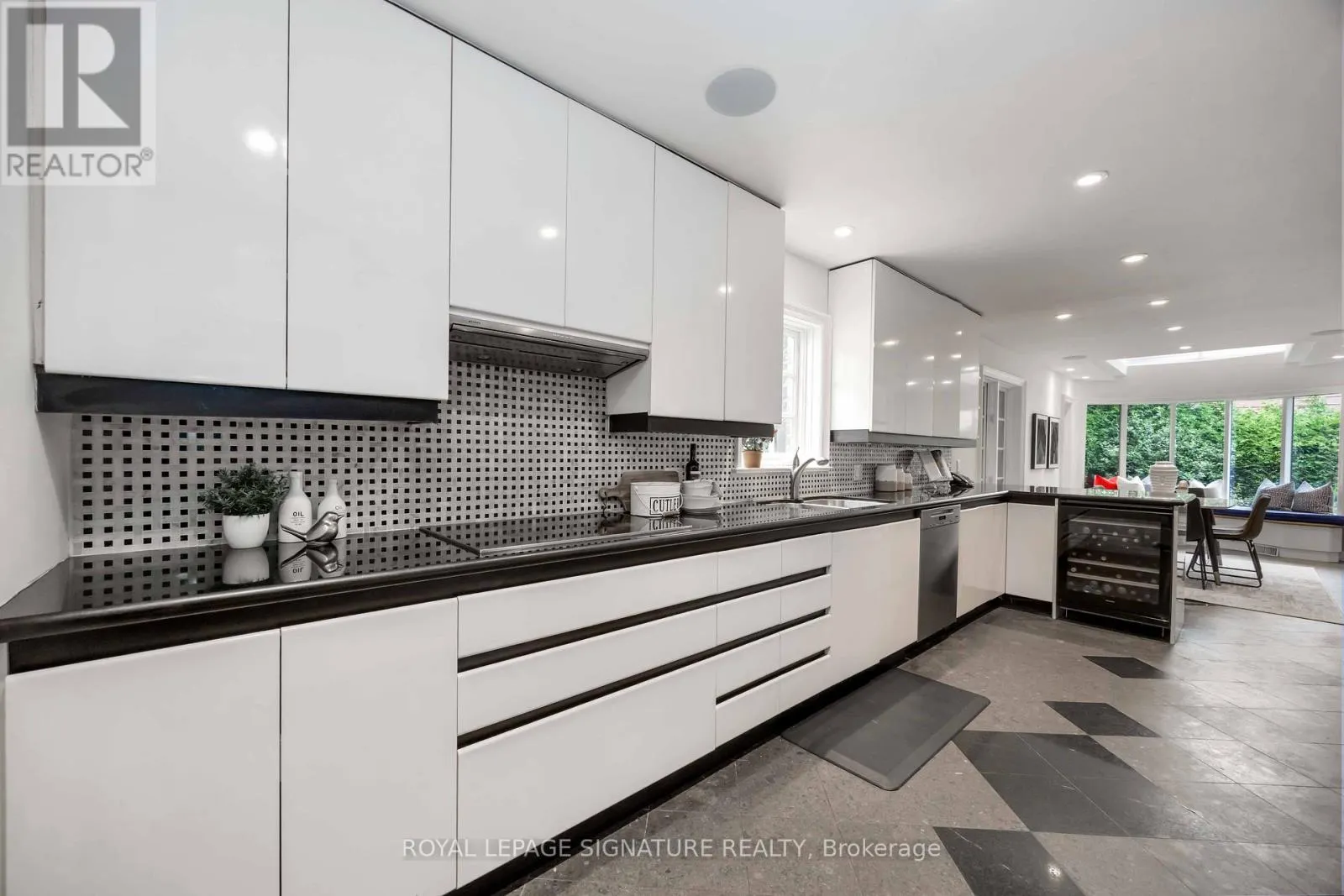 25 HARLINGTON ROAD