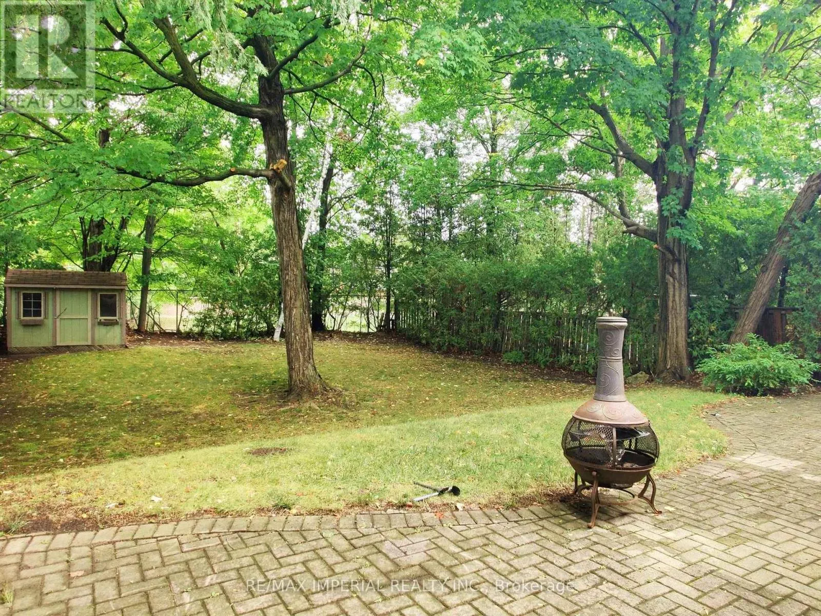 5 CREEKSIDE ROAD
