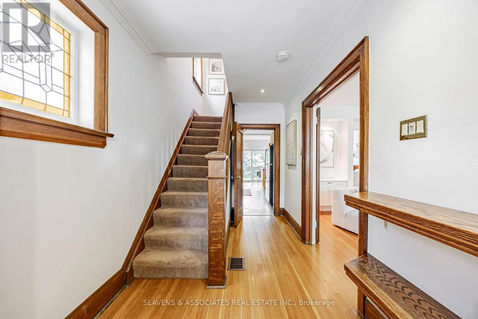 450 BRIAR HILL AVENUE