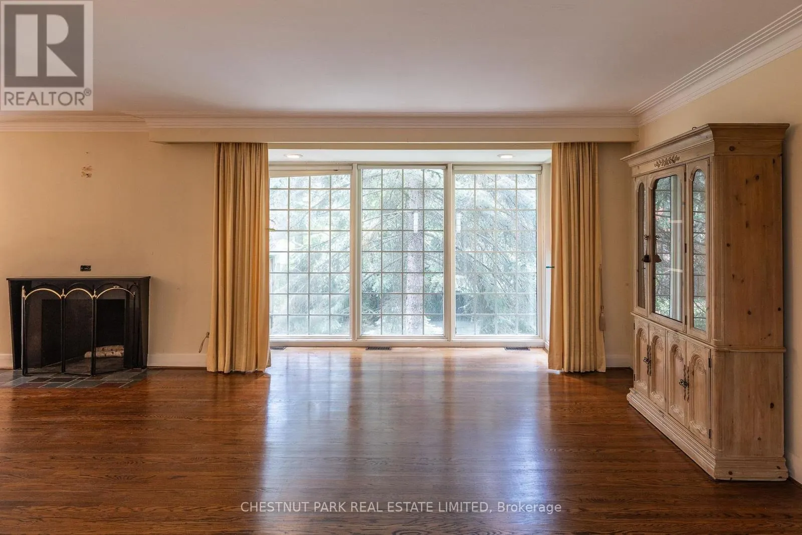 5 STRATHEDEN ROAD