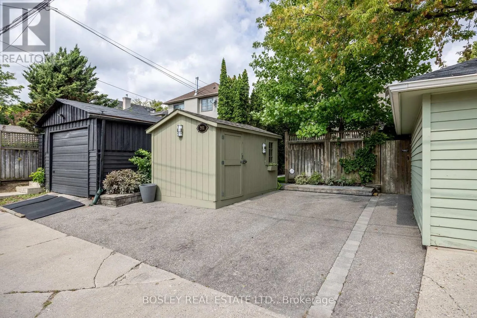 351 WOBURN AVENUE