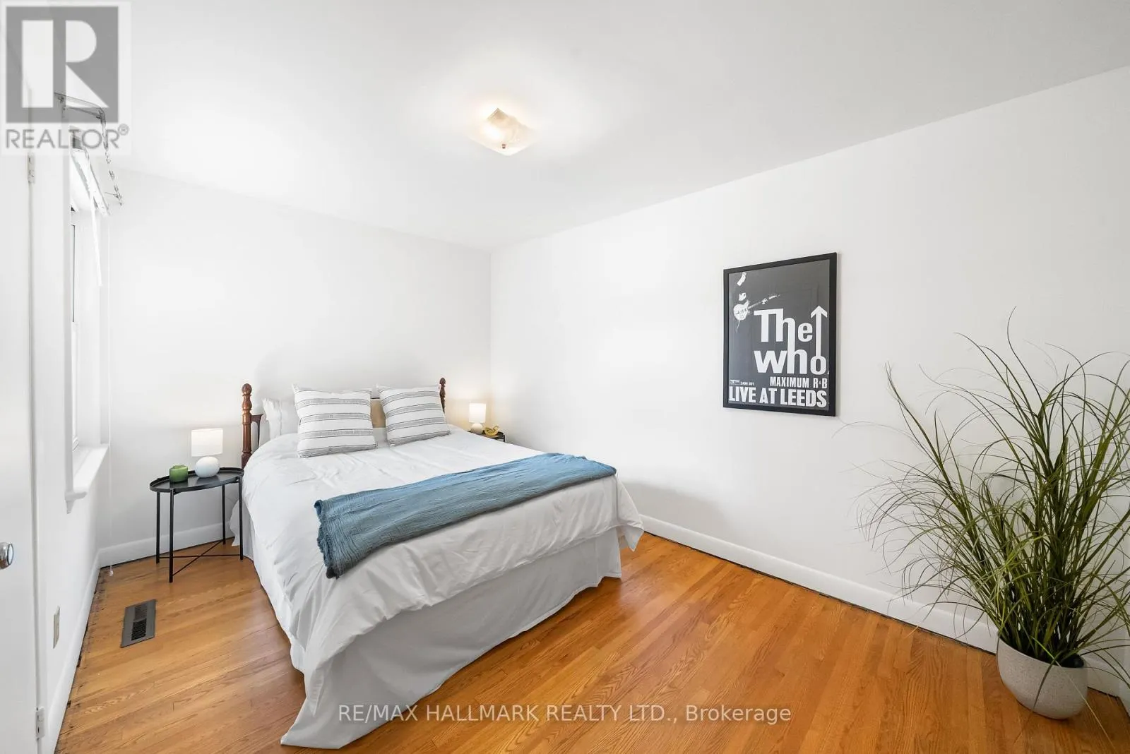232 NEWTON DRIVE