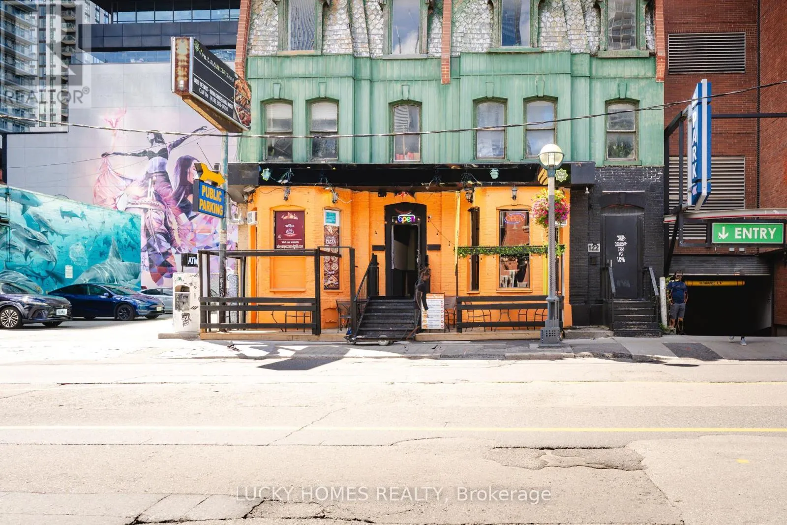 118 JOHN STREET