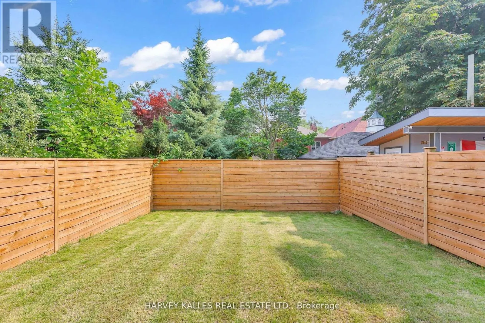 171 BELSIZE DRIVE