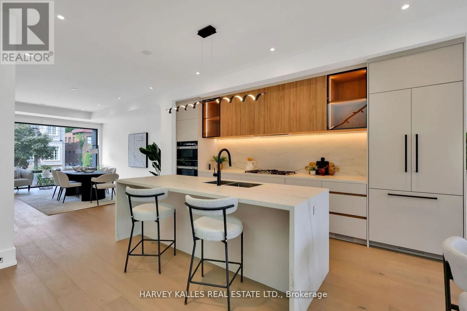 171 BELSIZE DRIVE