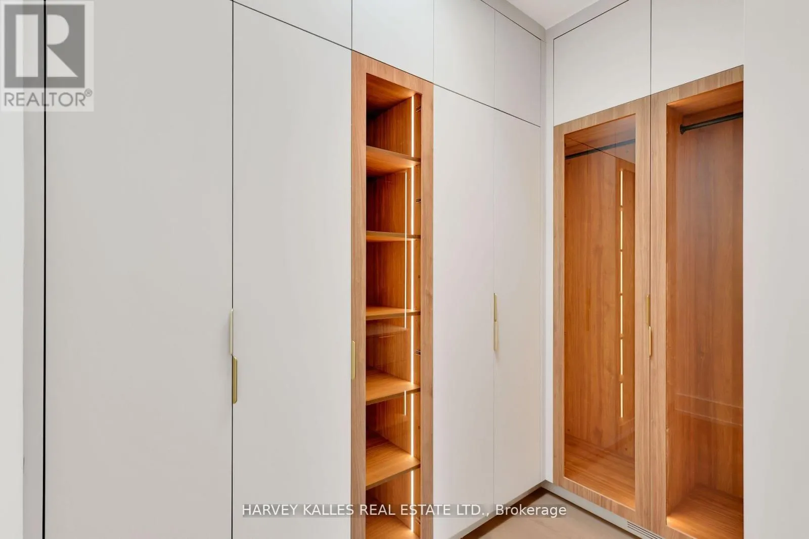 171 BELSIZE DRIVE