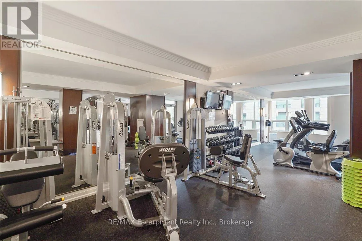 304 - 68 YORKVILLE AVENUE, #304