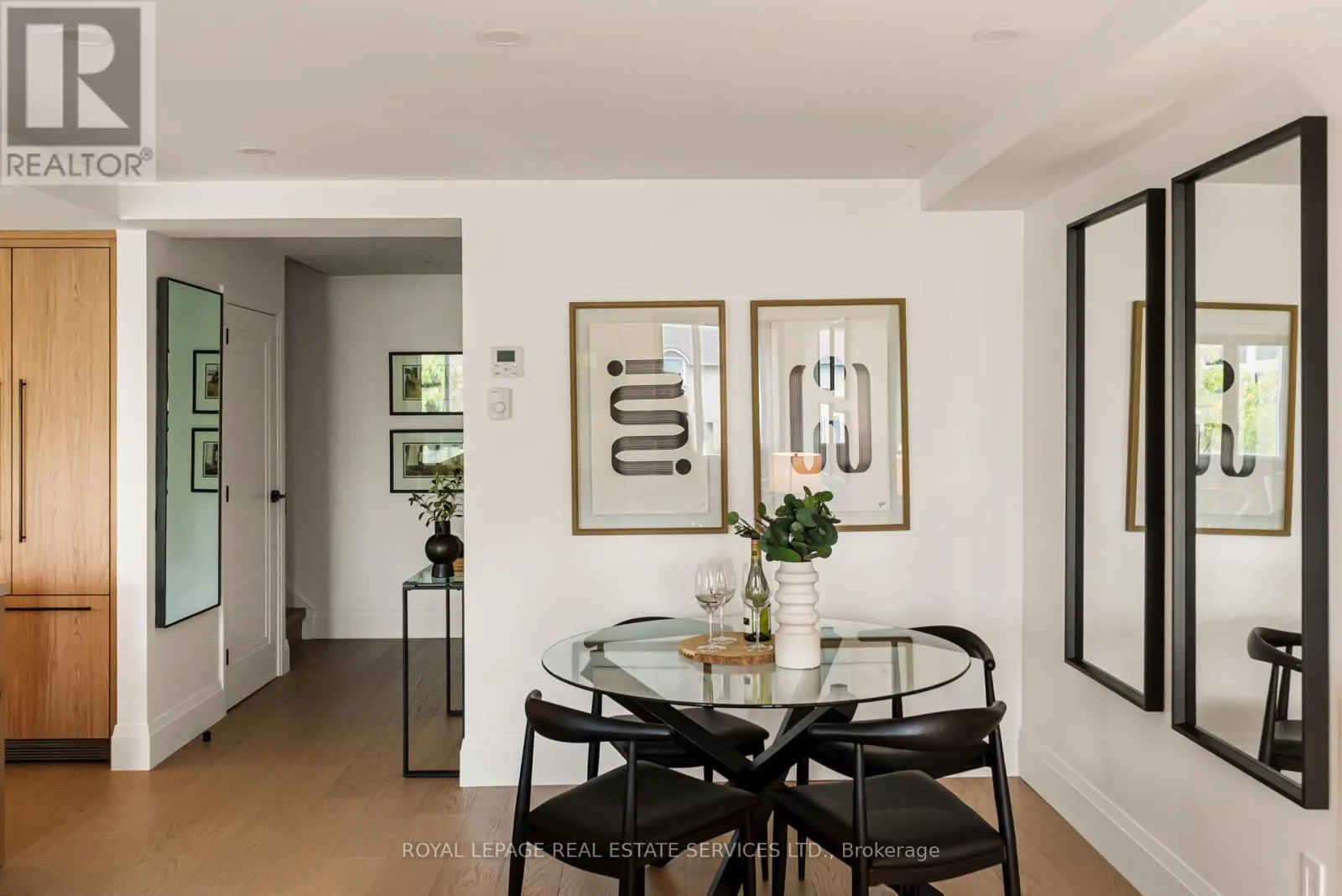 402 - 349 ST.CLAIR AVENUE W