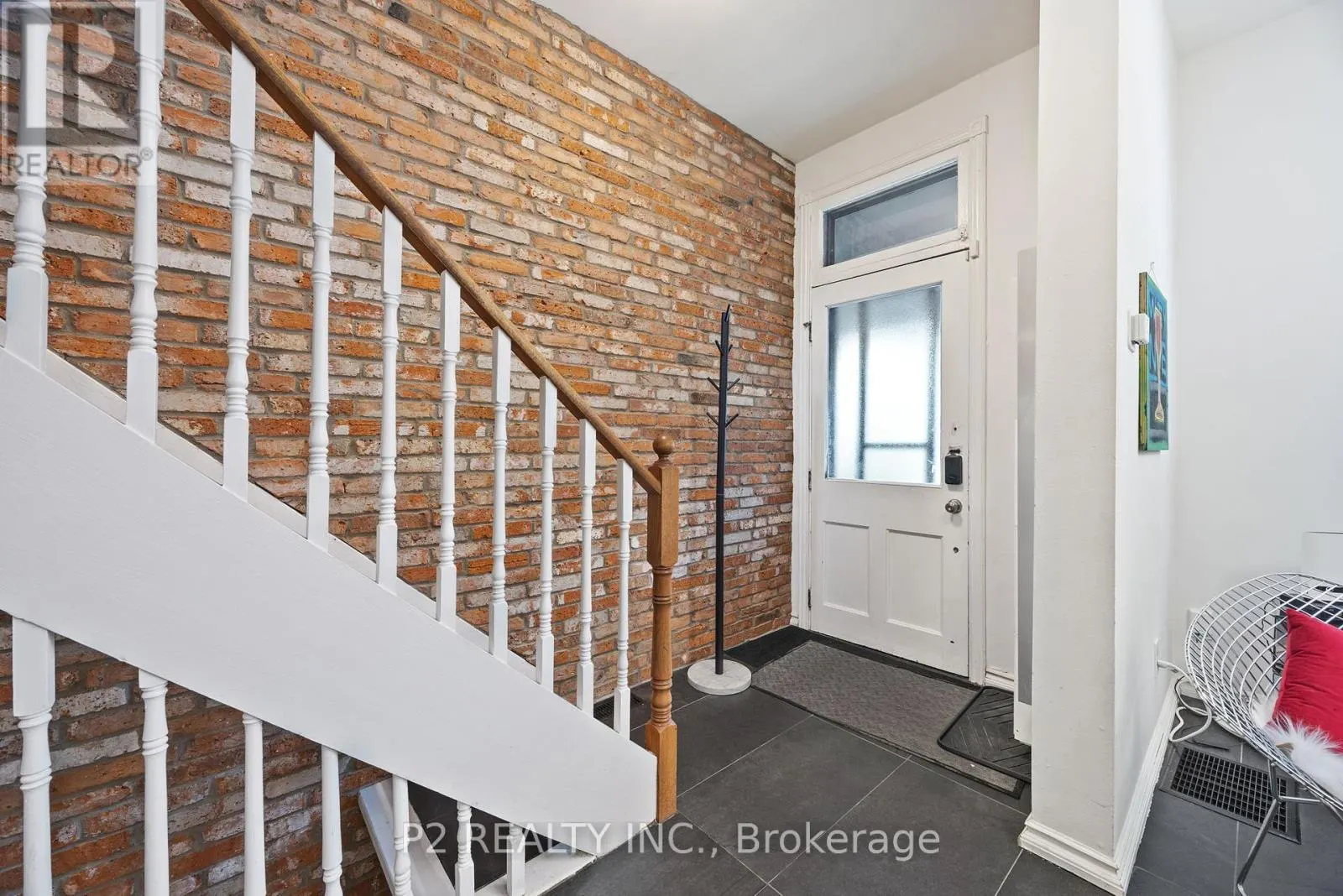 206 - 84 LONDON STREET