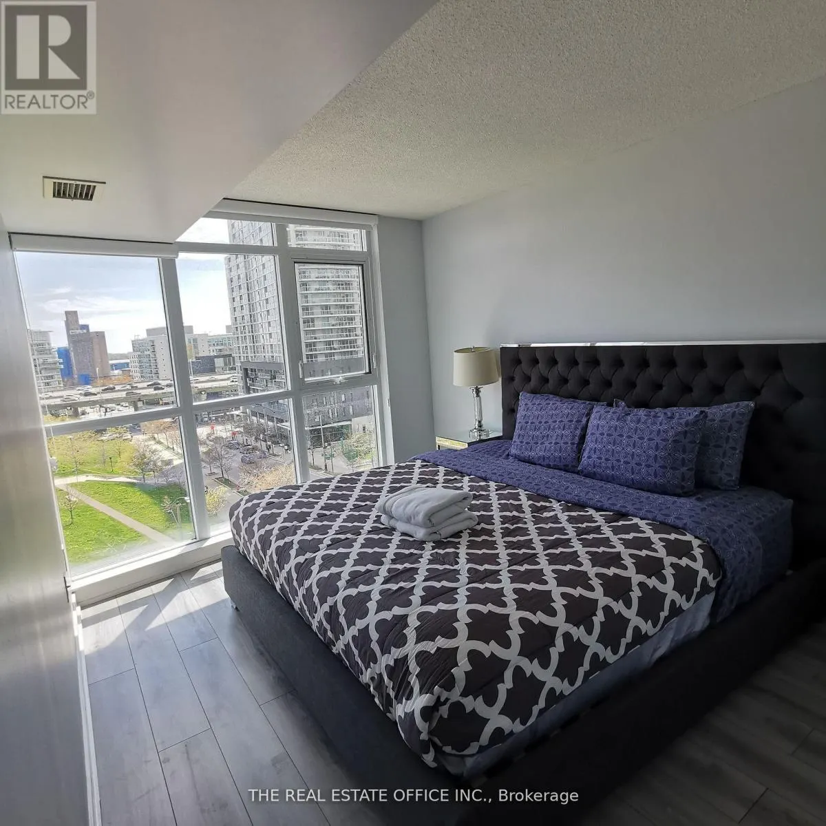 702 - 151 DAN LECKIE WAY