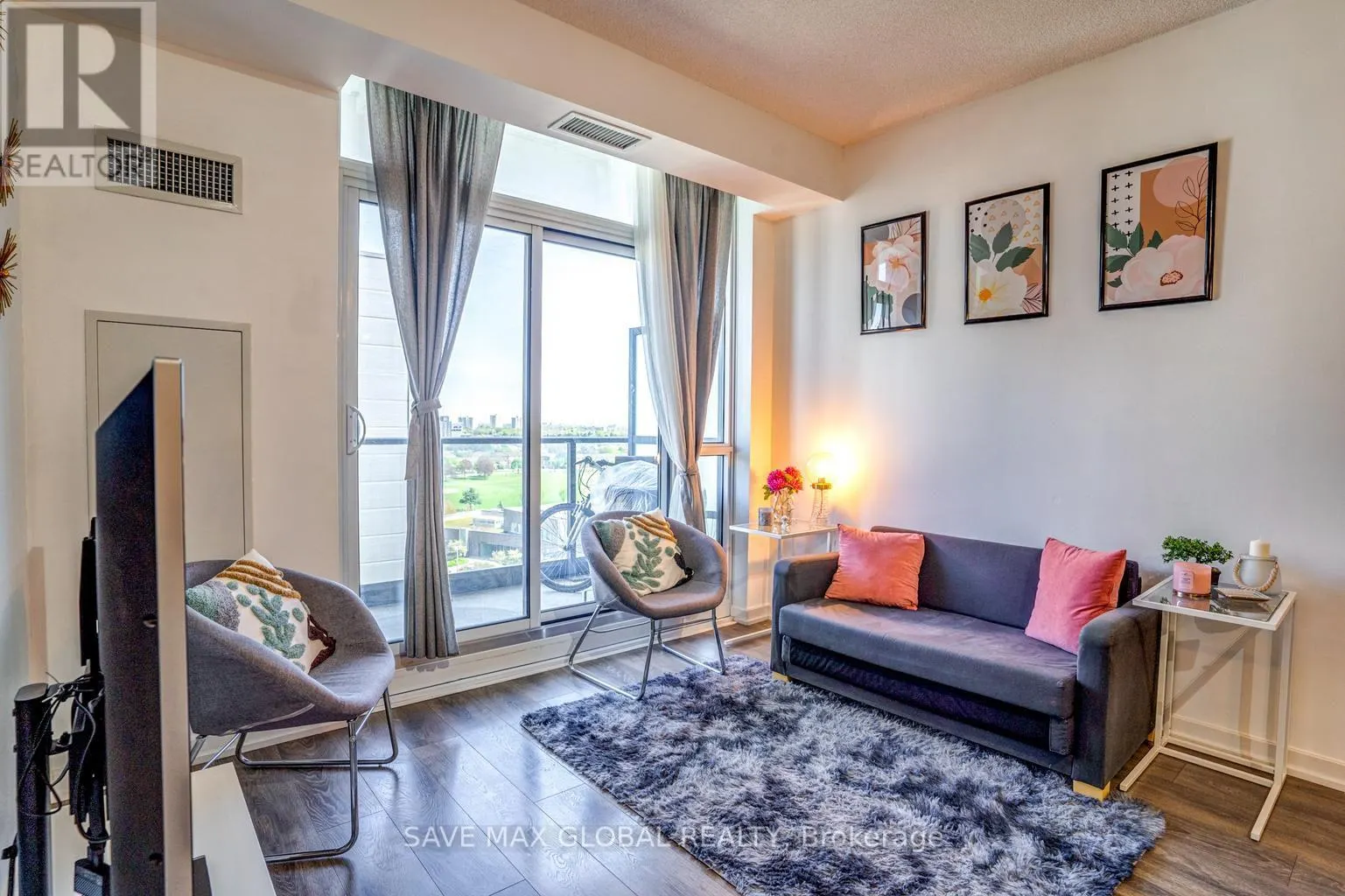 1010 - 56 FOREST MANOR ROAD