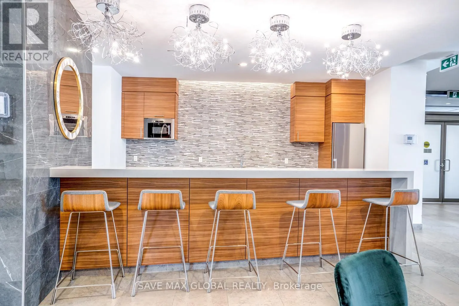 1010 - 56 FOREST MANOR ROAD