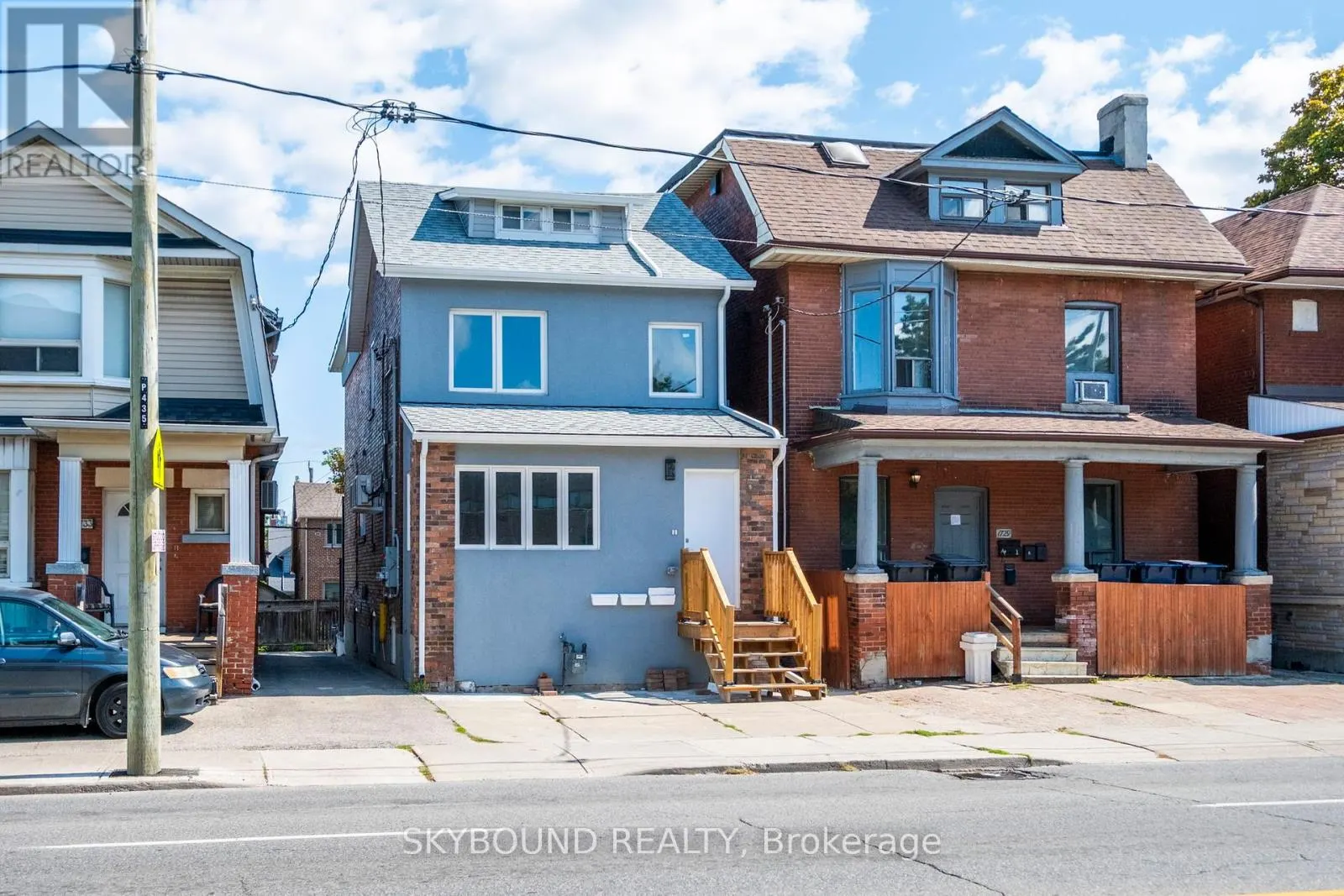 3-UPPER - 1731 DUFFERIN STREET