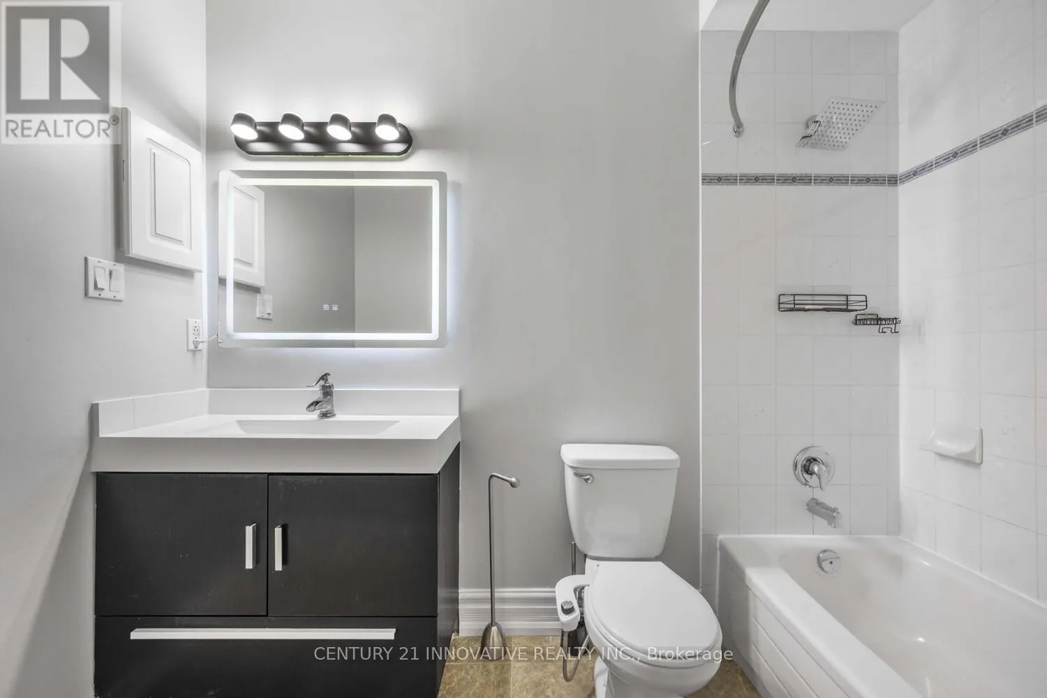 302 - 393 KING STREET W