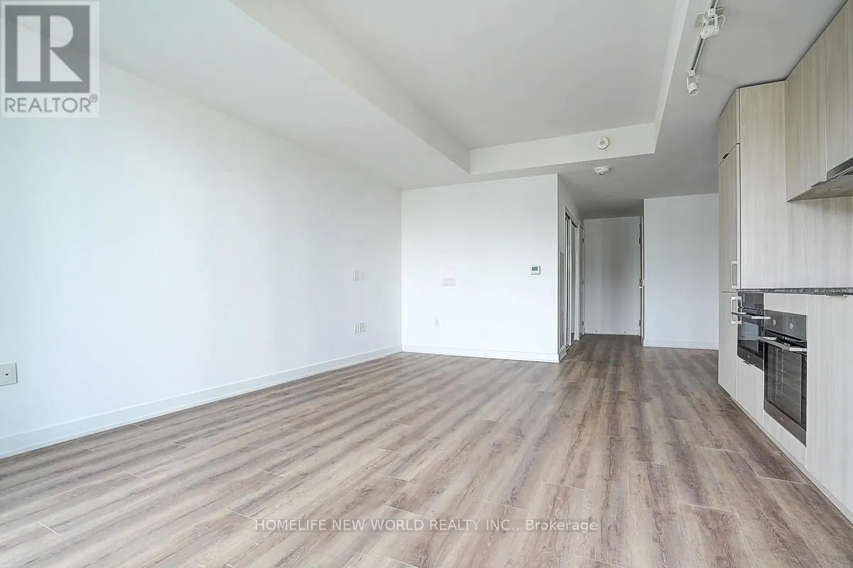 1202 - 15 QUEENS QUAY E