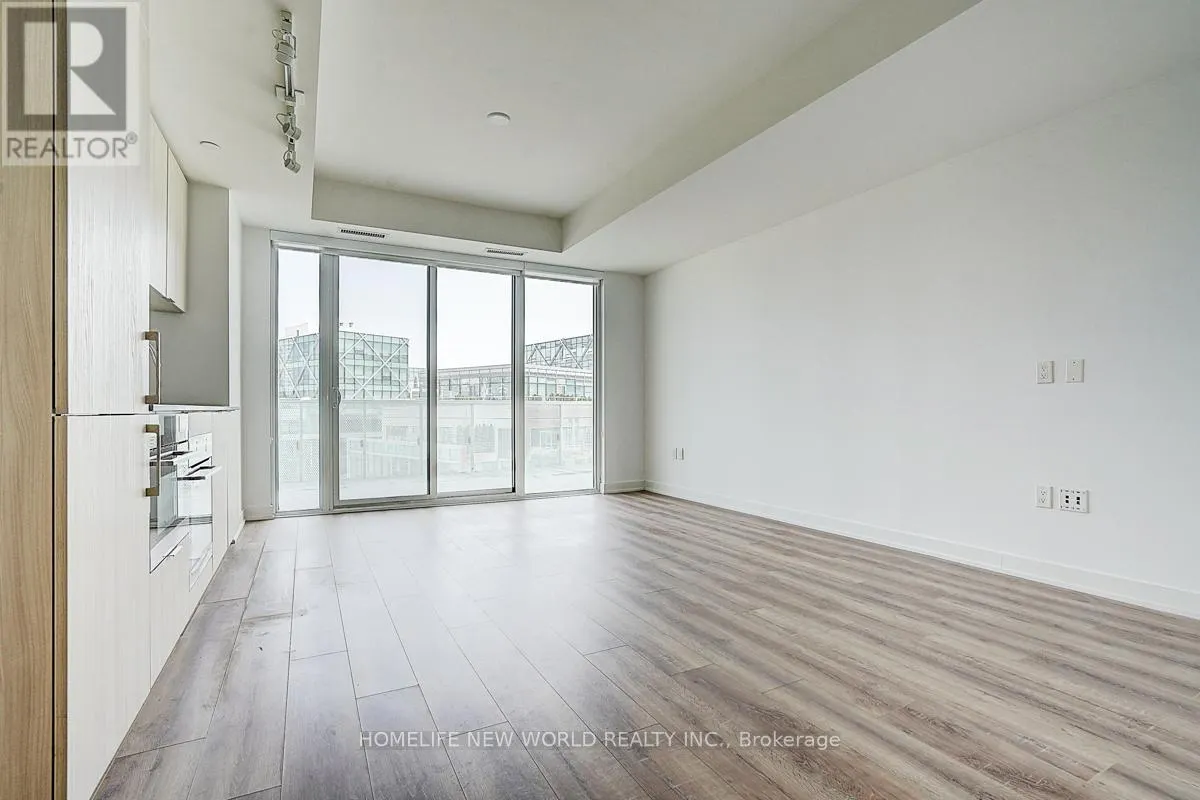 1202 - 15 QUEENS QUAY E