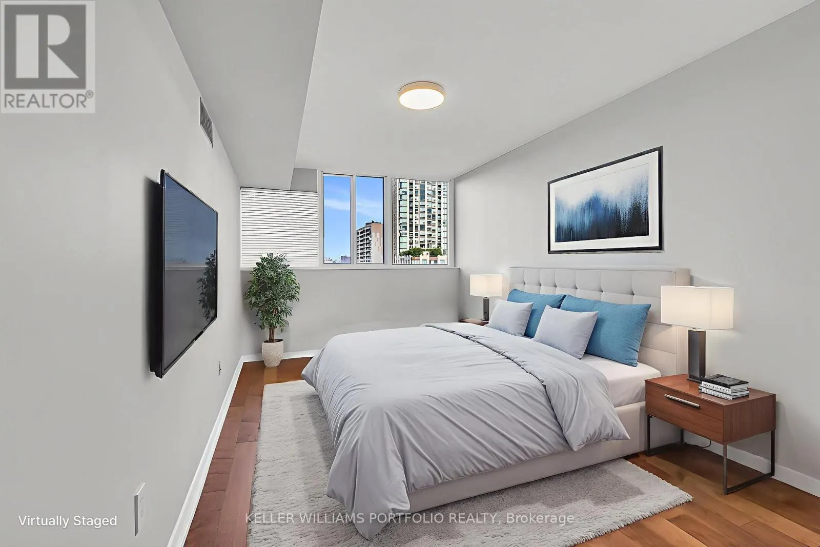 805 - 10 TICHESTER ROAD N