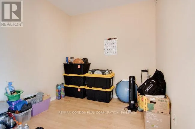 3206 - 208 QUEENS QUAY W