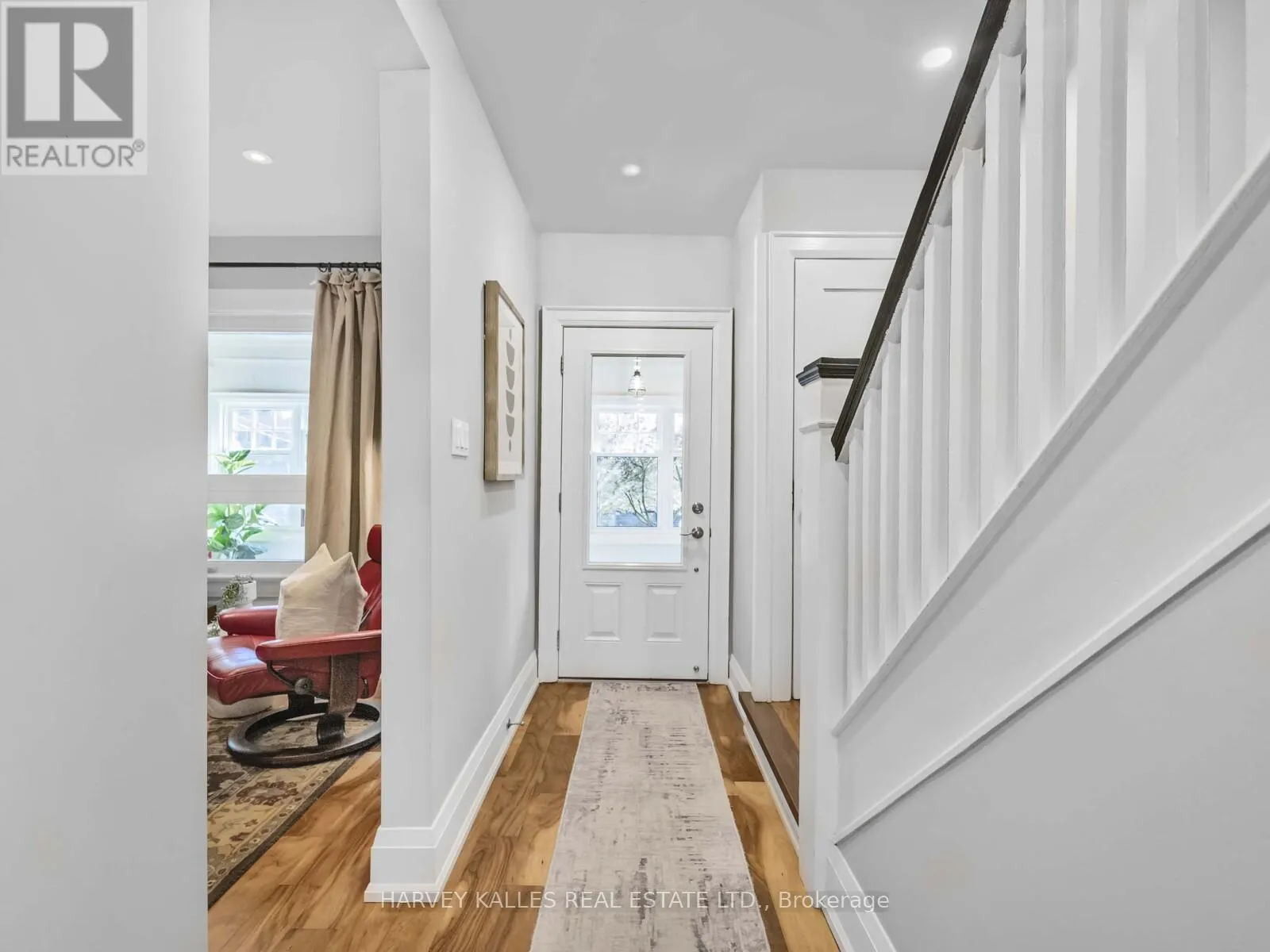116 PINEWOOD AVENUE