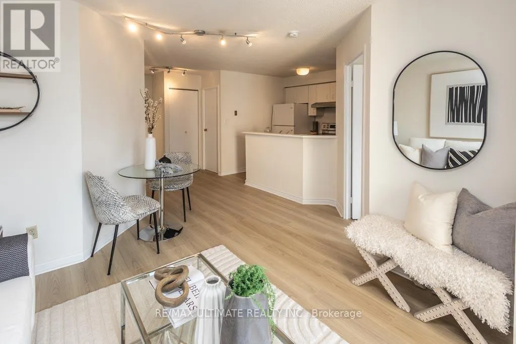 1010 - 25 GRENVILLE STREET