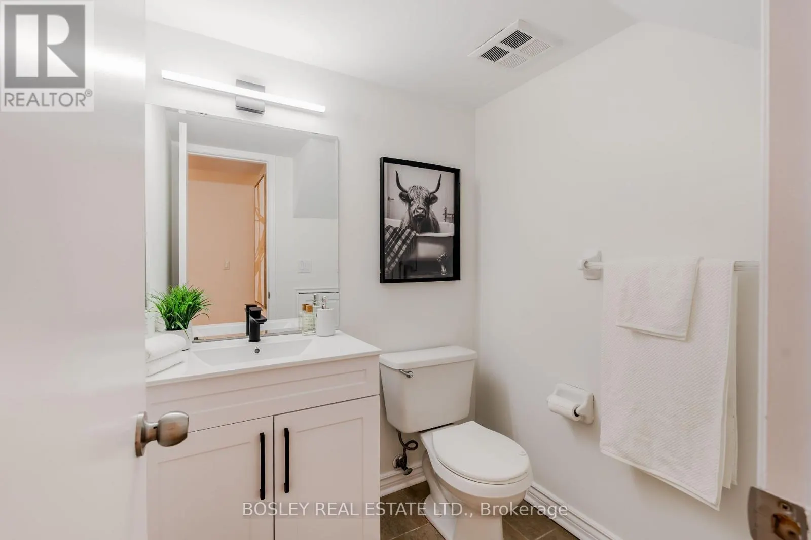 5 - 83 LILLIAN STREET W