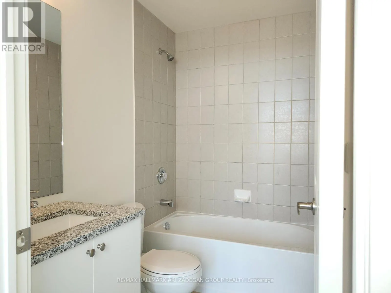 3102 - 4955 YONGE STREET