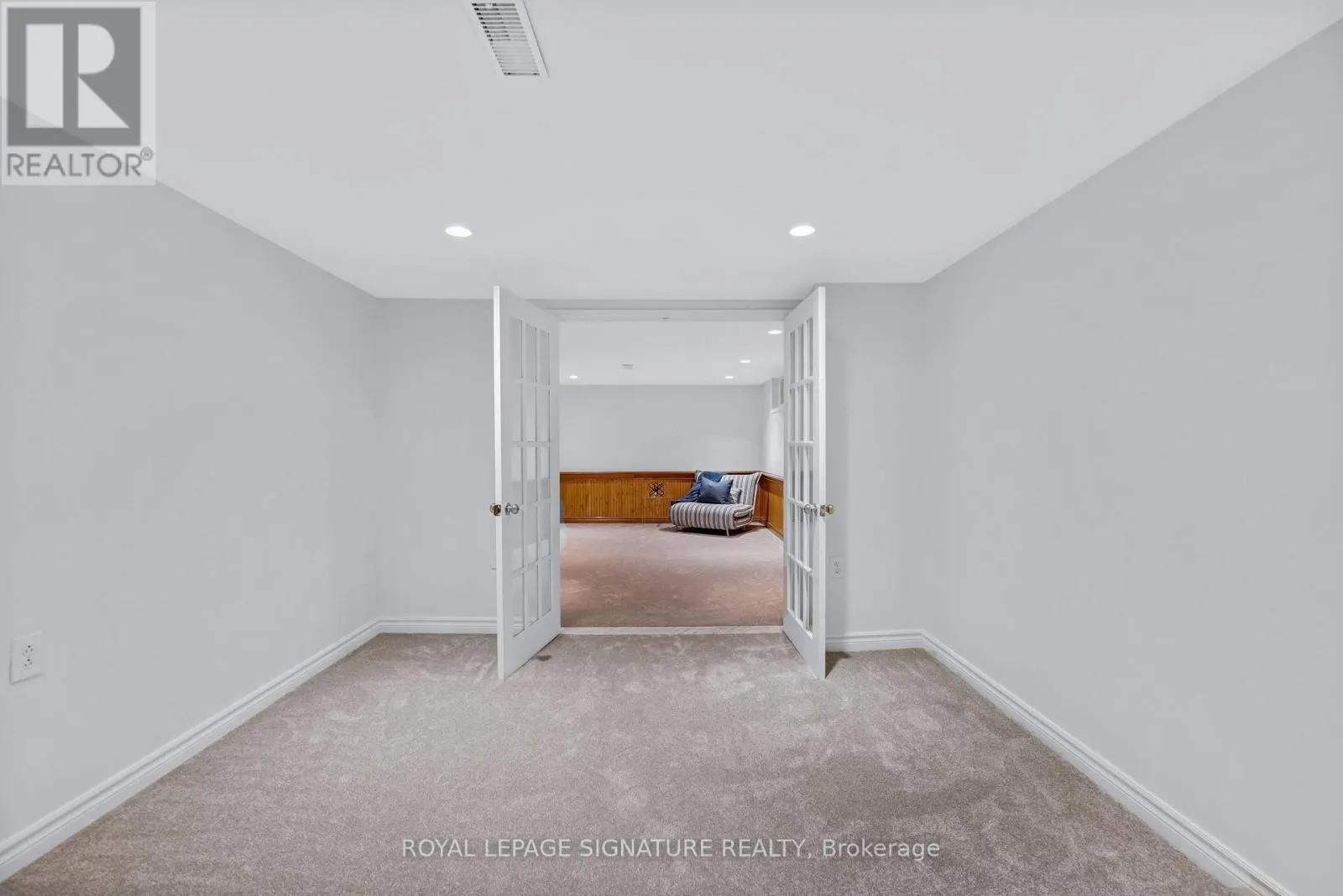 23 PALOMINO CRESCENT