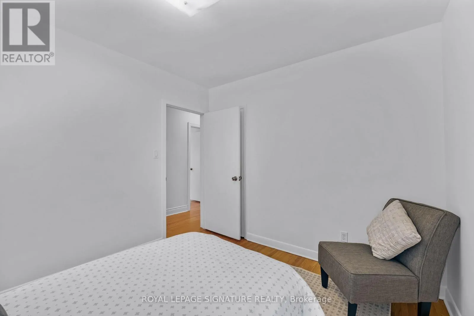 23 PALOMINO CRESCENT