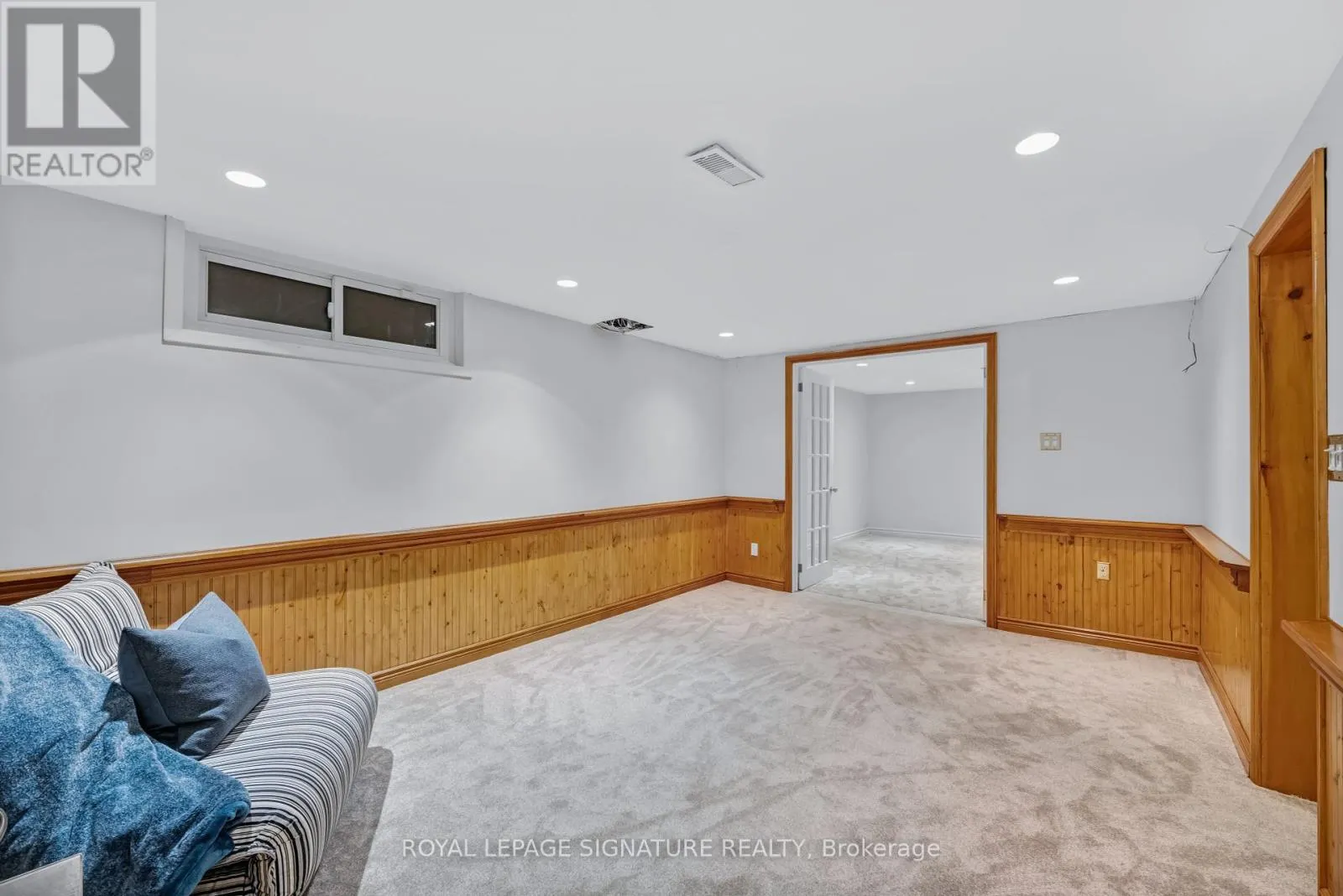 23 PALOMINO CRESCENT
