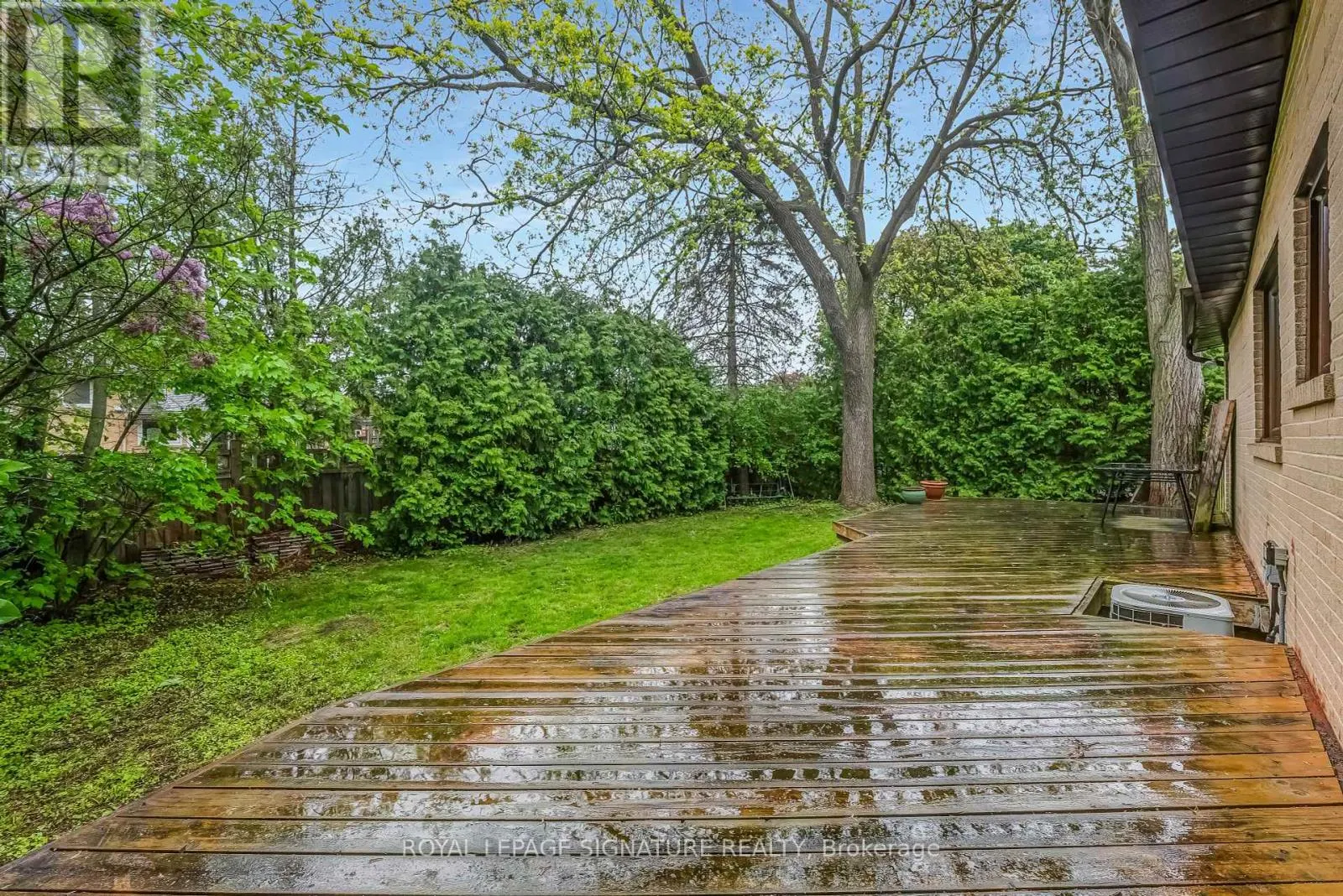 23 PALOMINO CRESCENT