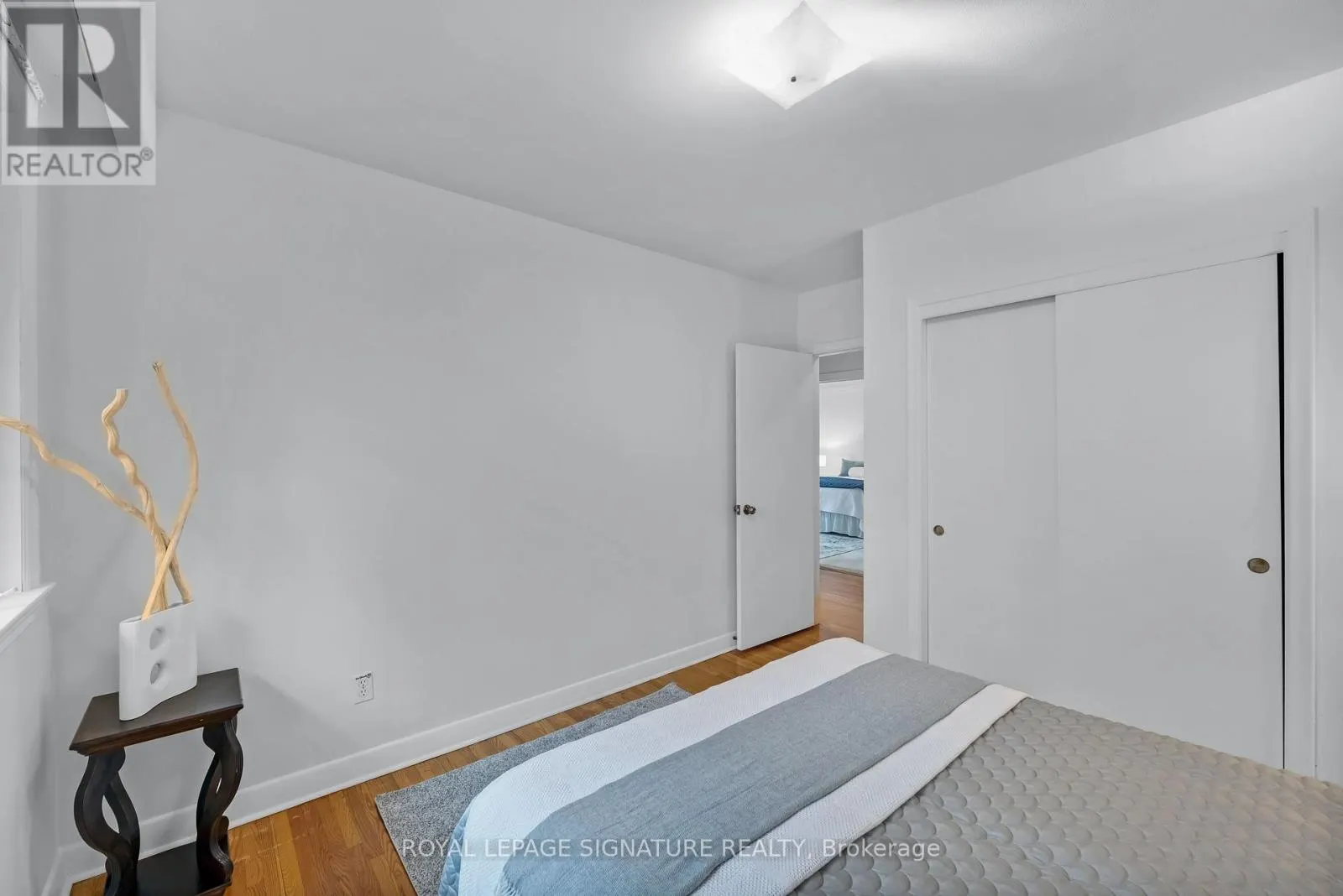23 PALOMINO CRESCENT