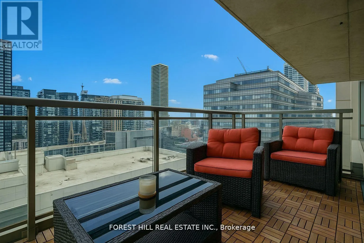 1803 - 220 VICTORIA STREET