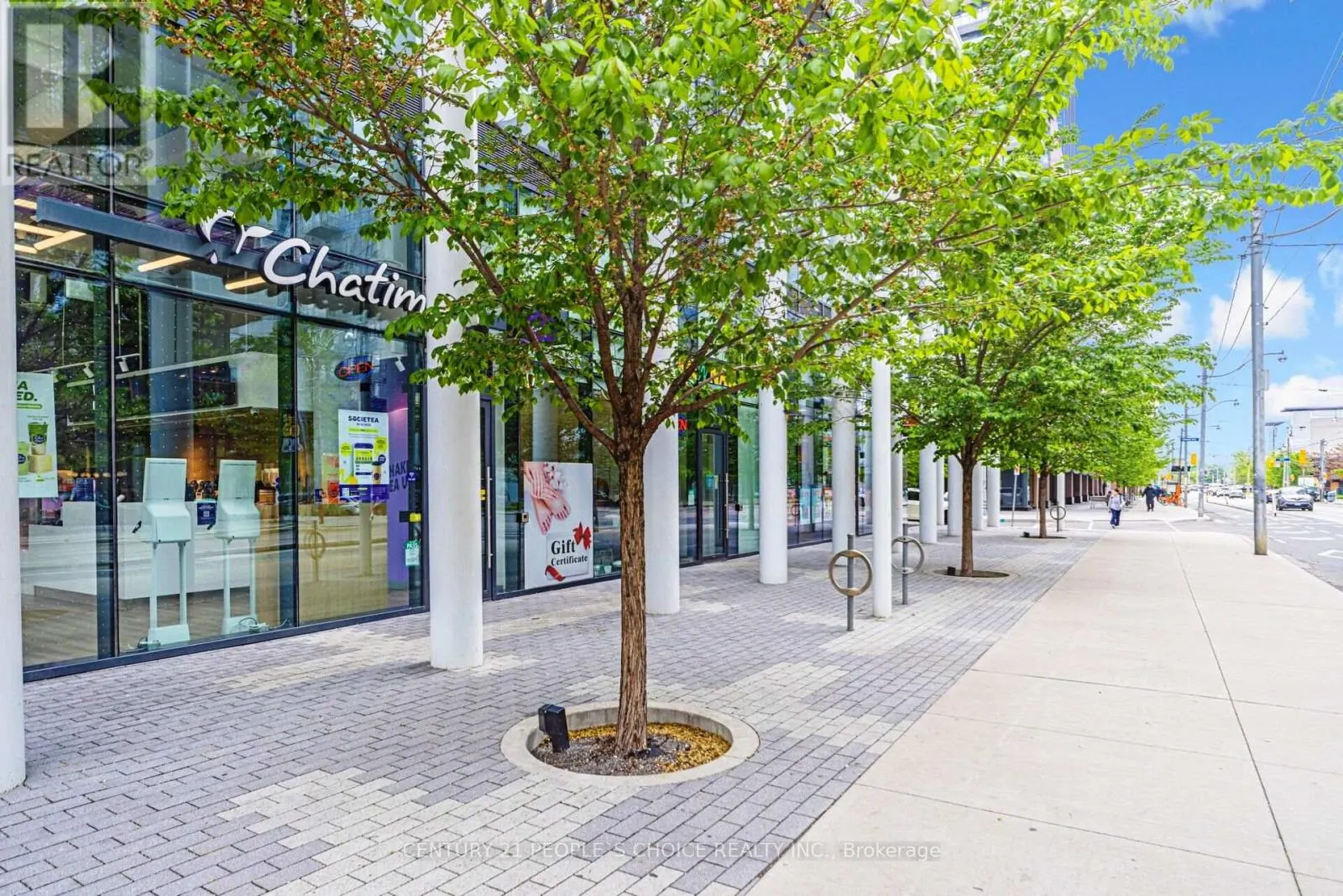1105 - 34 TUBMAN AVENUE