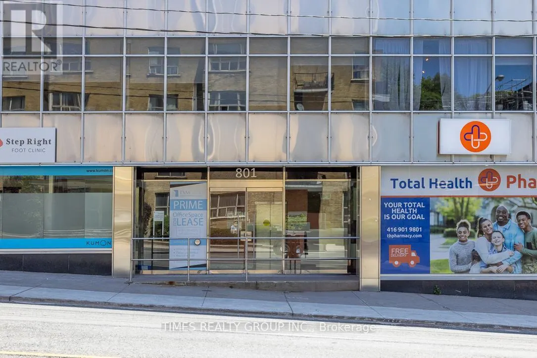 400 - 801 EGLINTON AVENUE W