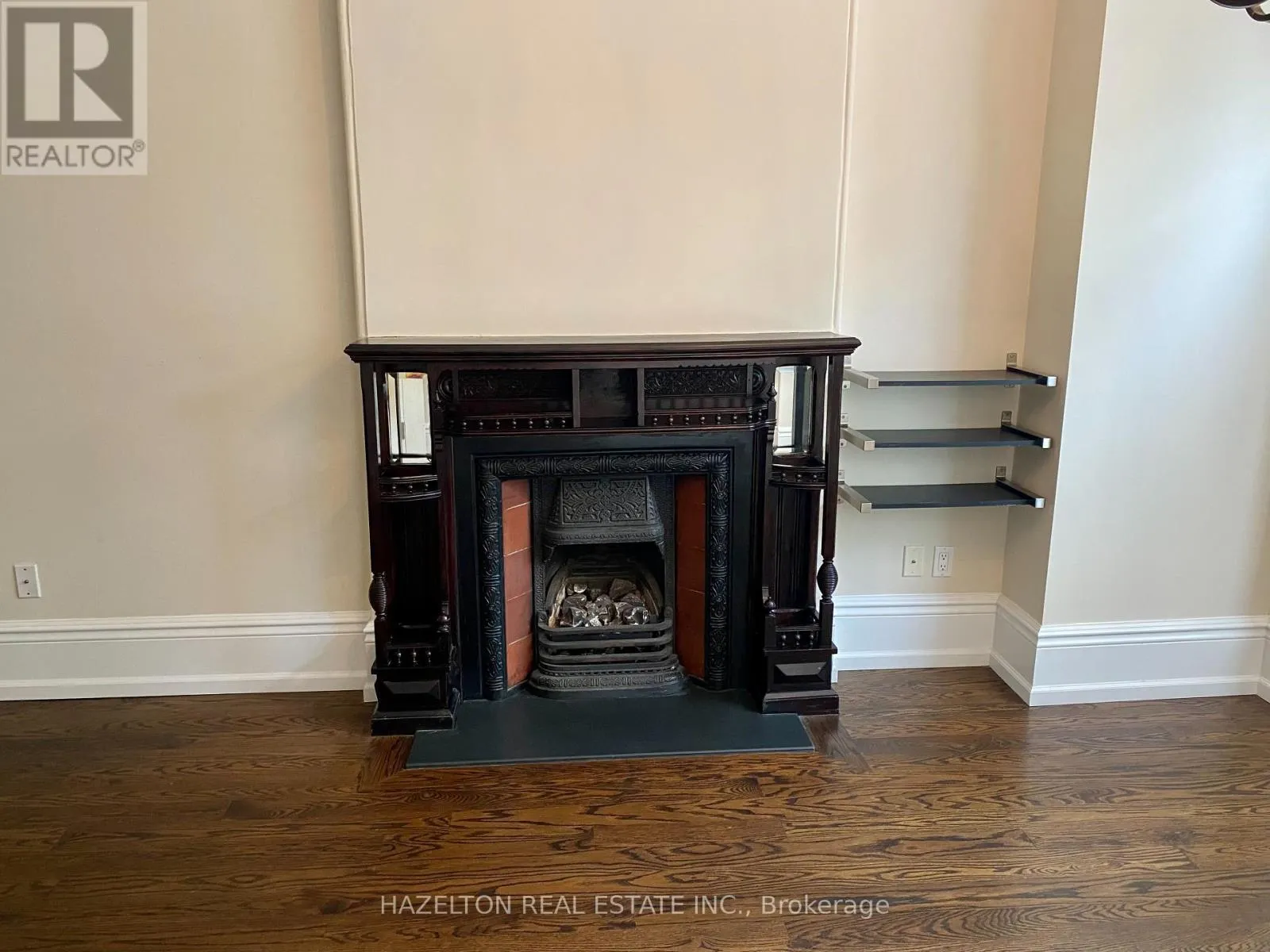 1 - 19 LOWTHER AVENUE