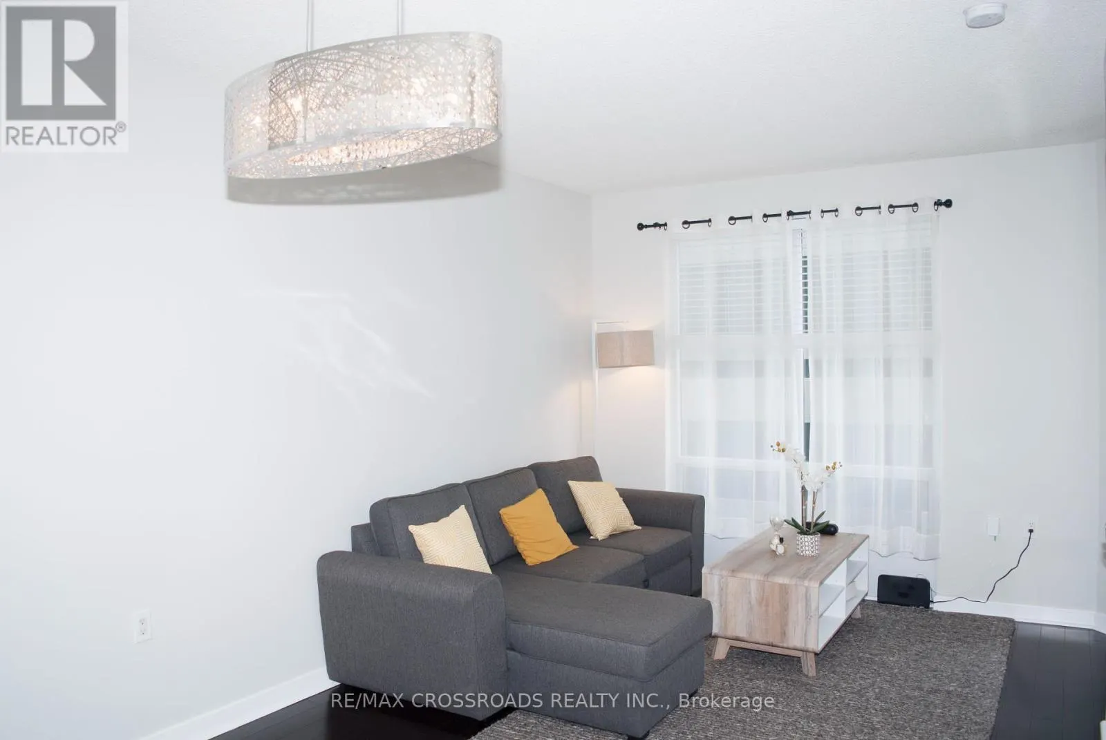 1108 - 85 BLOOR STREET E