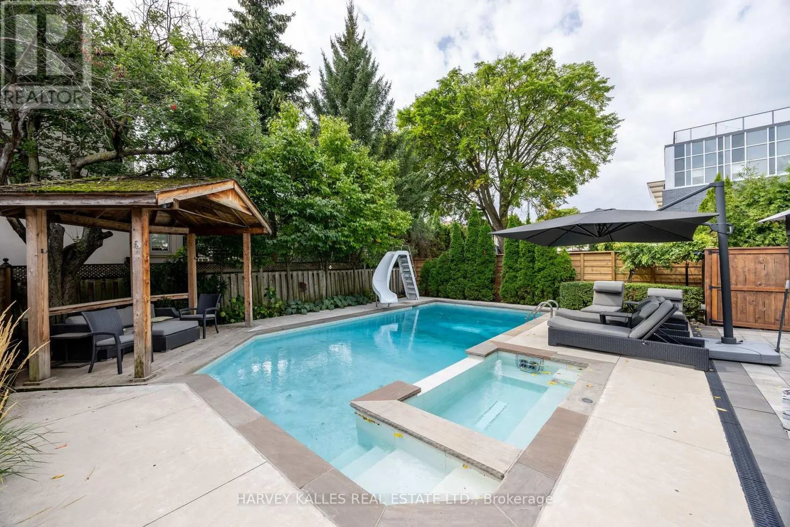 351 BROOKE AVENUE