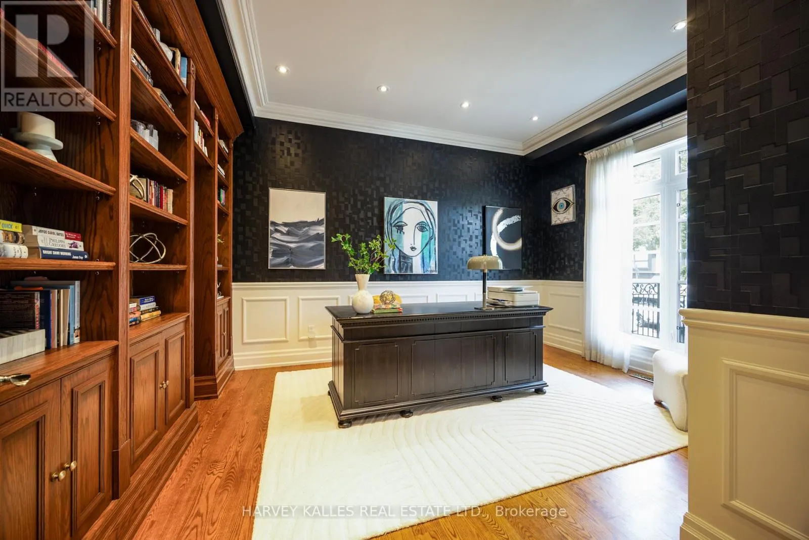 351 BROOKE AVENUE