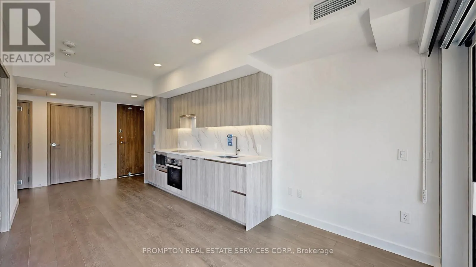 2502 - 3 CONCORD CITYPLACE WAY